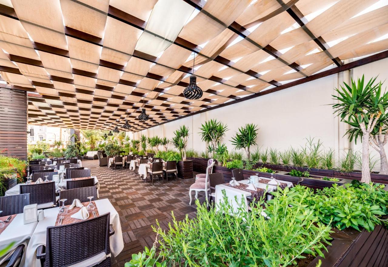 Vuni Palace Premium Hotel & Spa & Casino Beachfront Location ! Kyrenia  Bagian luar foto