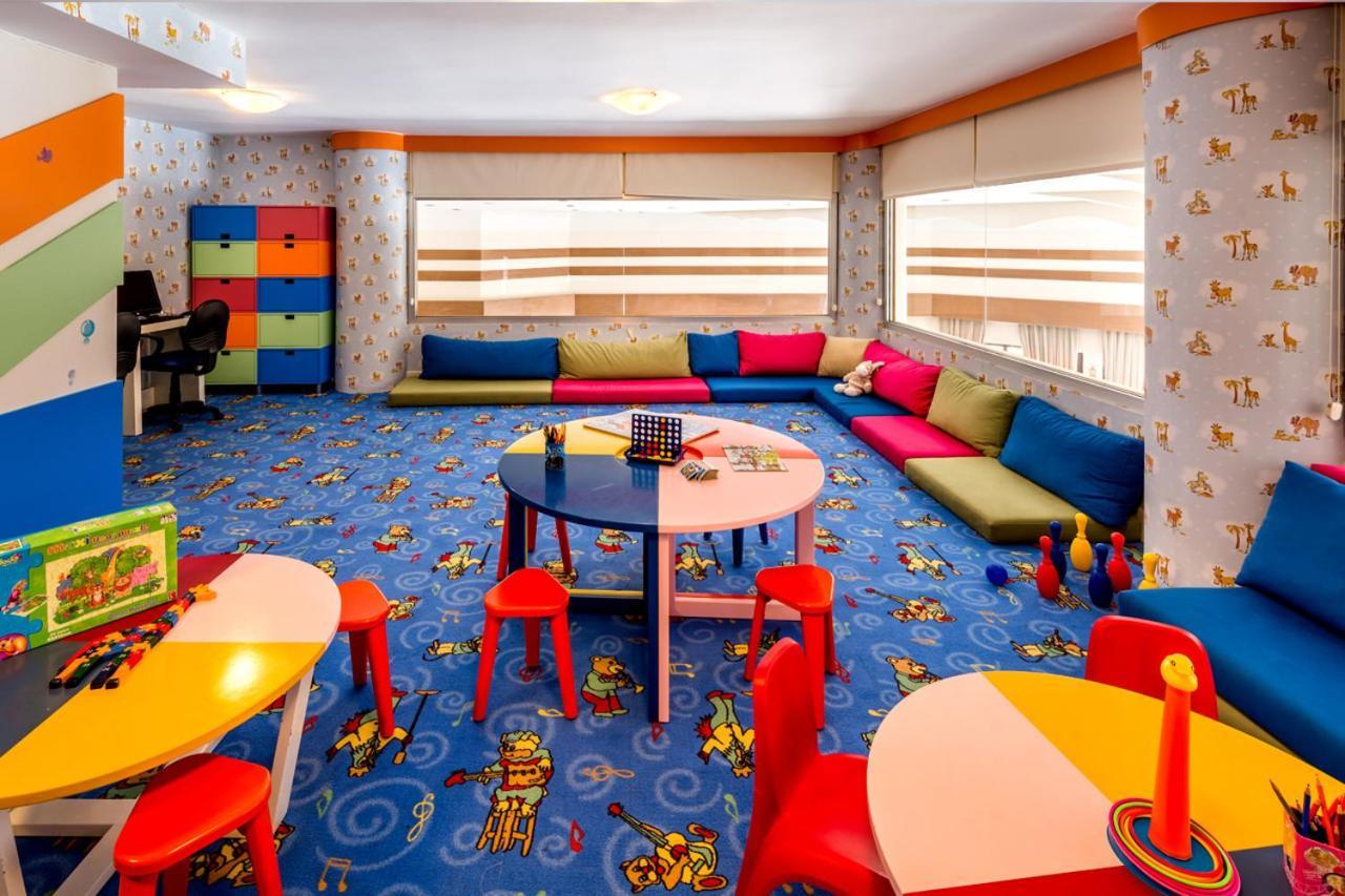 Vuni Palace Premium Hotel & Spa & Casino Beachfront Location ! Kyrenia  Bagian luar foto